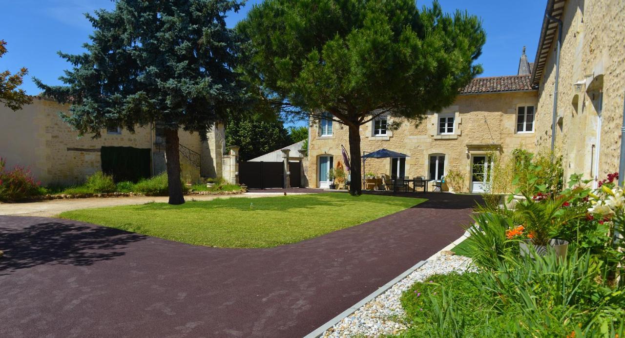 Jardin D'Arcy - Chambres D'Hotes Avec Piscine Et Spa Bois Exterior foto