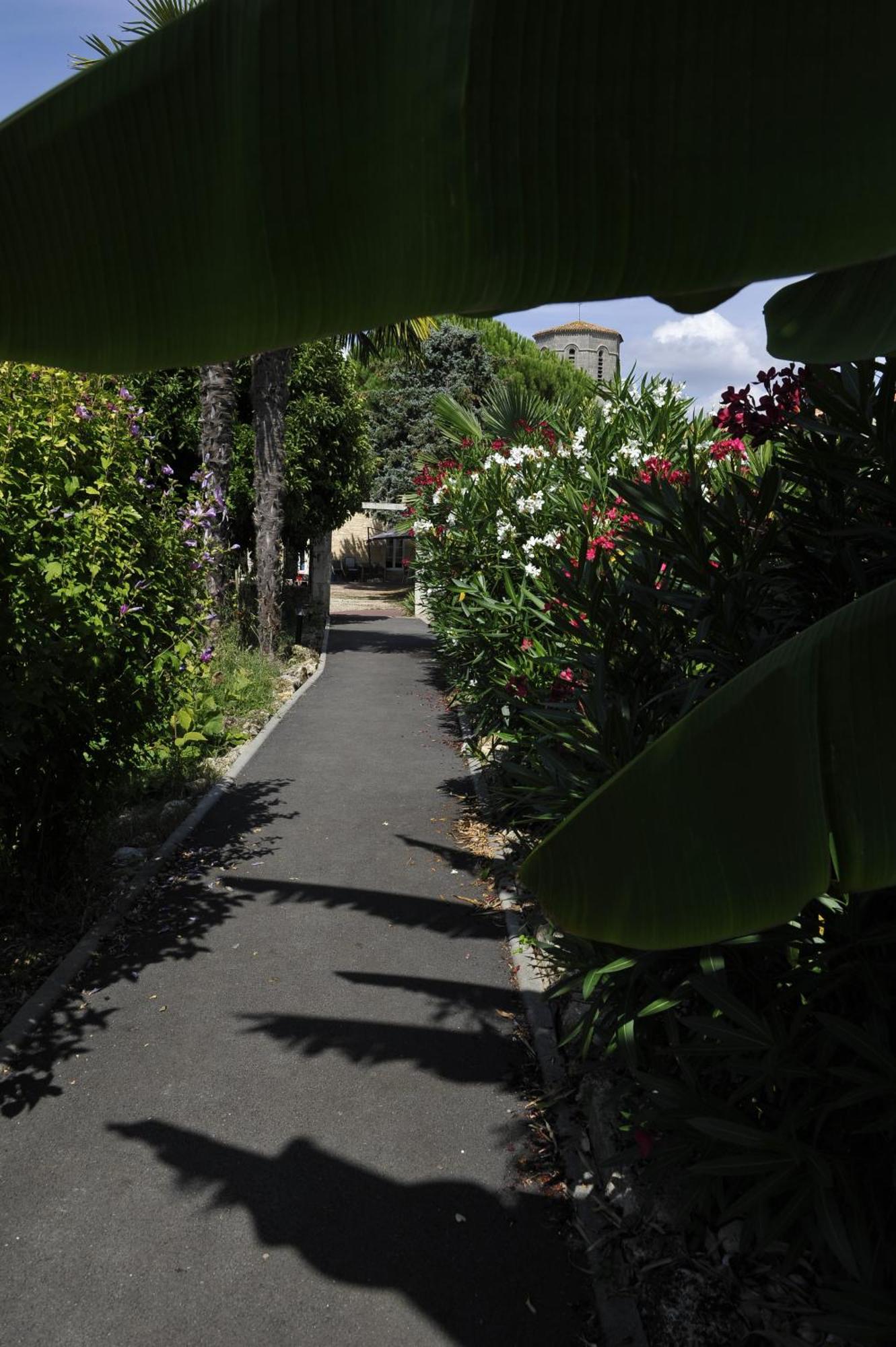 Jardin D'Arcy - Chambres D'Hotes Avec Piscine Et Spa Bois Exterior foto