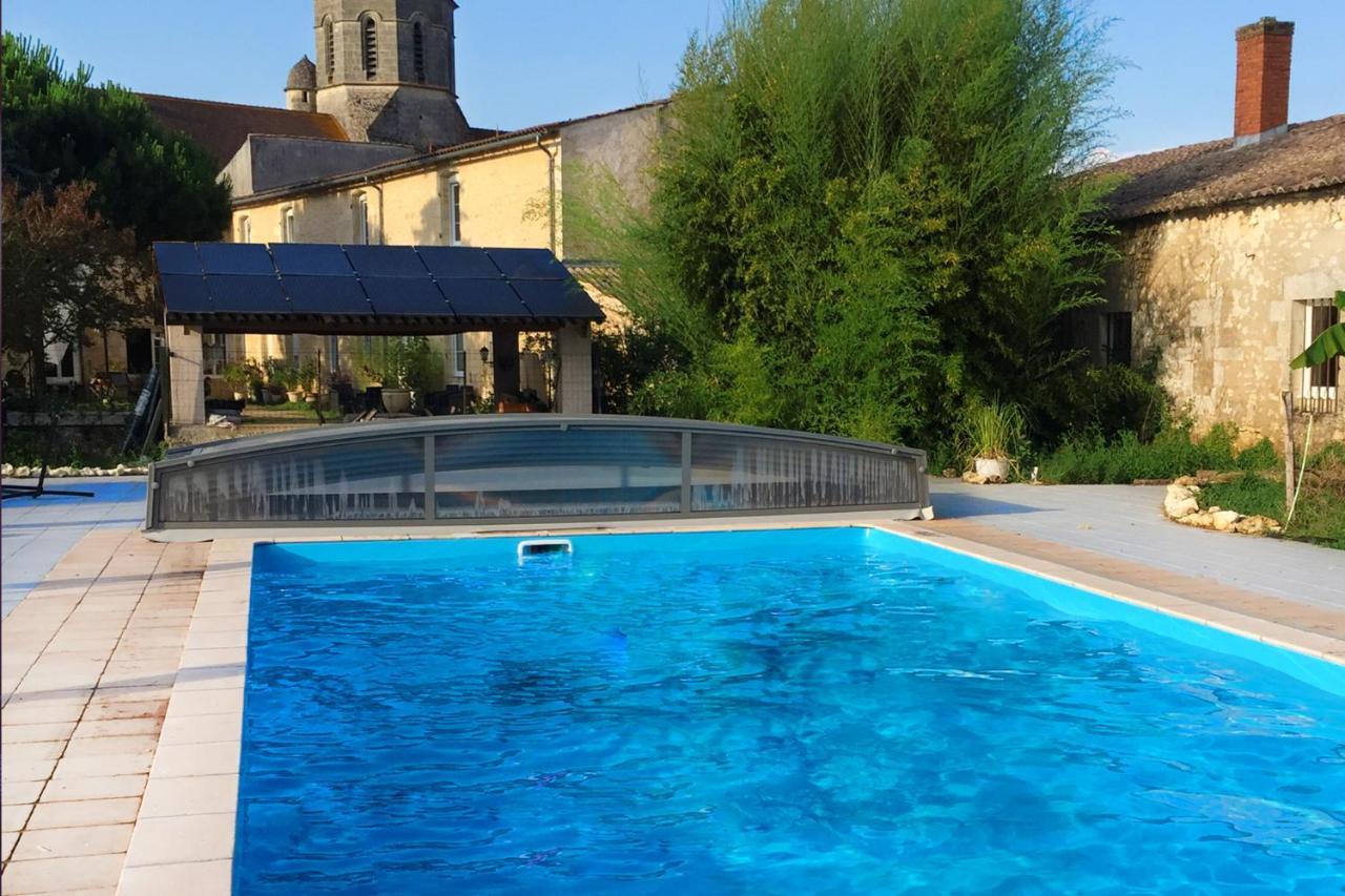 Jardin D'Arcy - Chambres D'Hotes Avec Piscine Et Spa Bois Exterior foto